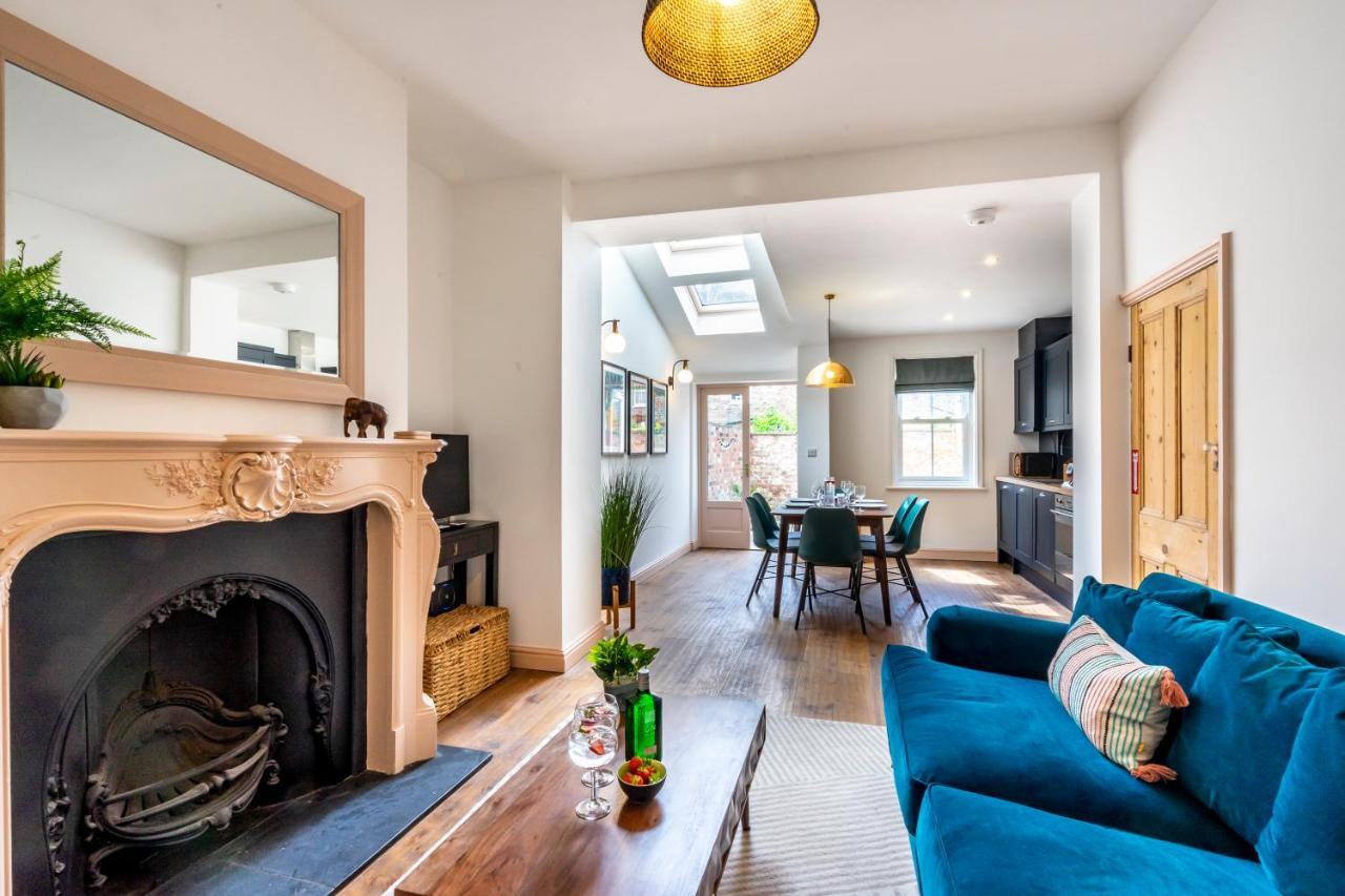 8 Kyme Street Villa ยอร์ค ภายนอก รูปภาพ